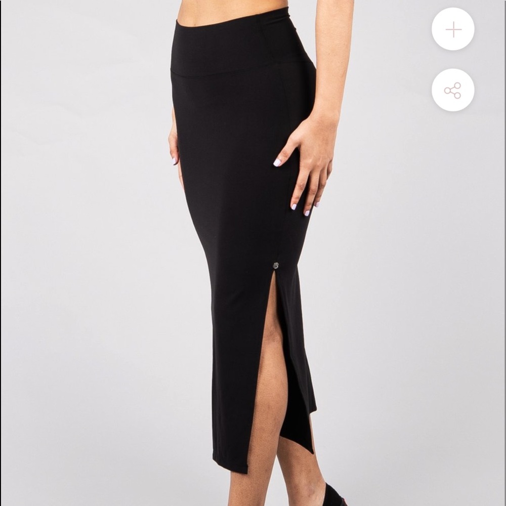 Buffbunny “Girl Boss” Skirt.